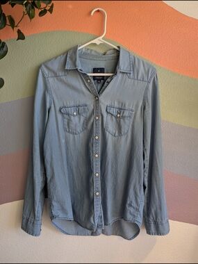 Light Blue Denim American Eagle Boyfriend Shirt